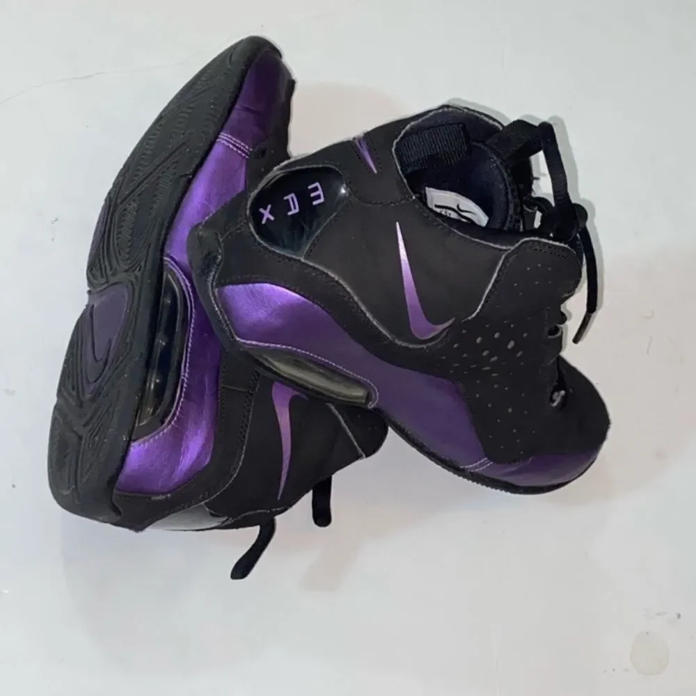 Nike Air Max Wavy GS Basketball Kids Sneakers in Black and Purple Sz5.5Y Unisex